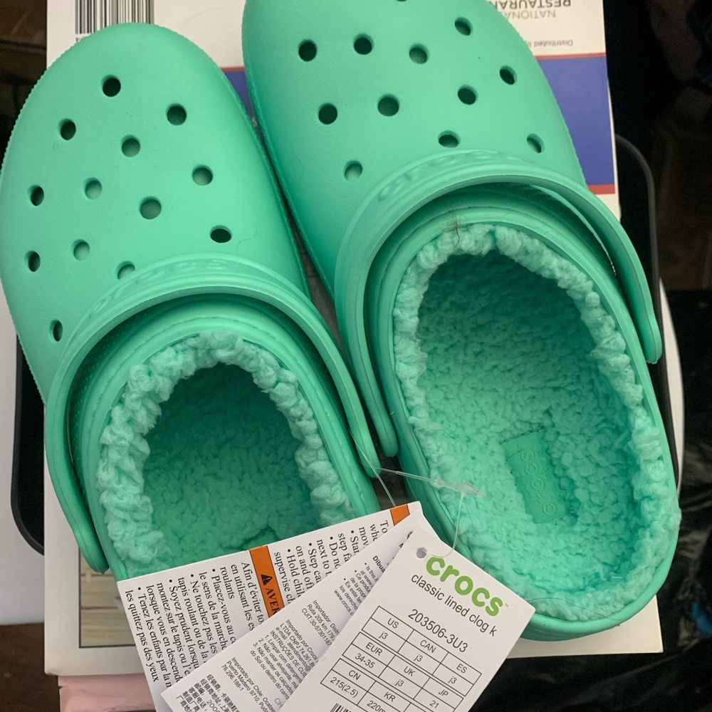 Fur lined youth crocs